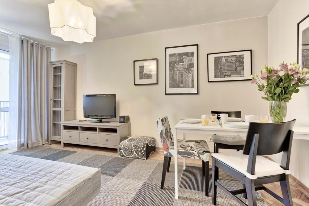 Tyzenhauz Apartments Lobzowska Street Krakow Dış mekan fotoğraf