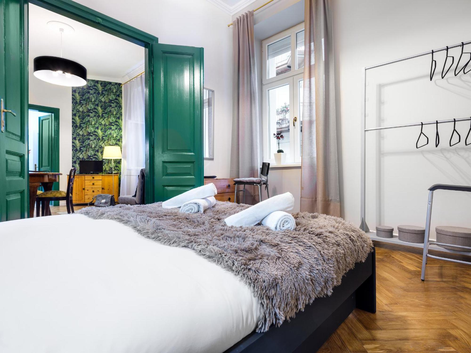 Tyzenhauz Apartments Lobzowska Street Krakow Dış mekan fotoğraf